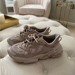 Adidas Women's Taupe Sneakers